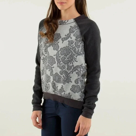Lululemon Fleet Street Pullover
Black / White / Heathered Black / Soot - Picture 3 of 12